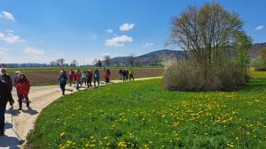 Weiter entlang des Golfplatzes Richtung Bätterinden
