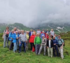 Gruppenbild mit Nebel